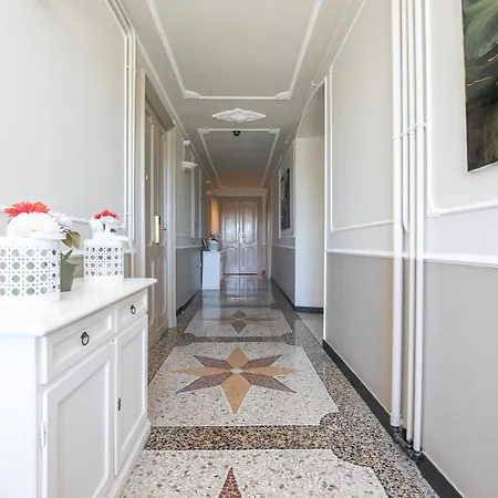 ゲストハウス Corvetto ジェノヴァ